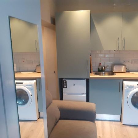 Spacious Studio-Dublin 3 ภายนอก รูปภาพ