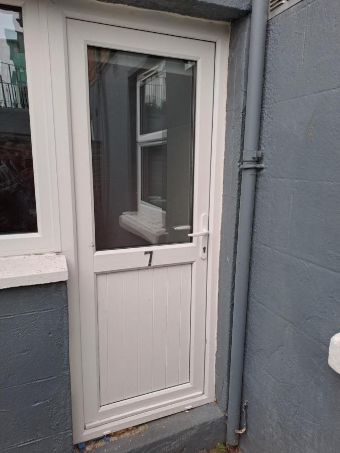 Spacious Studio-Dublin 3 ภายนอก รูปภาพ